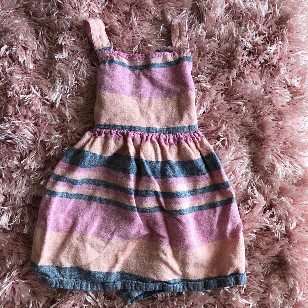 Baby girl dress 18 months. Really cute.